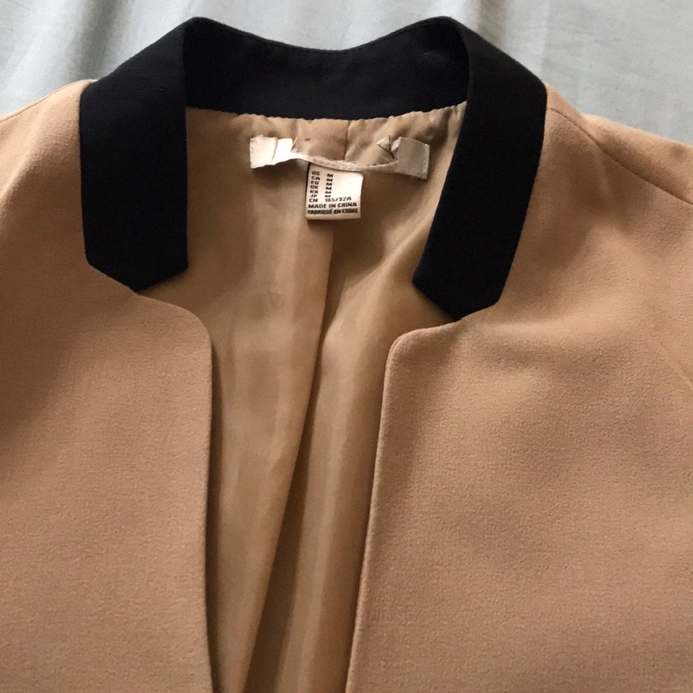 Blazer - Picture 2 of 3